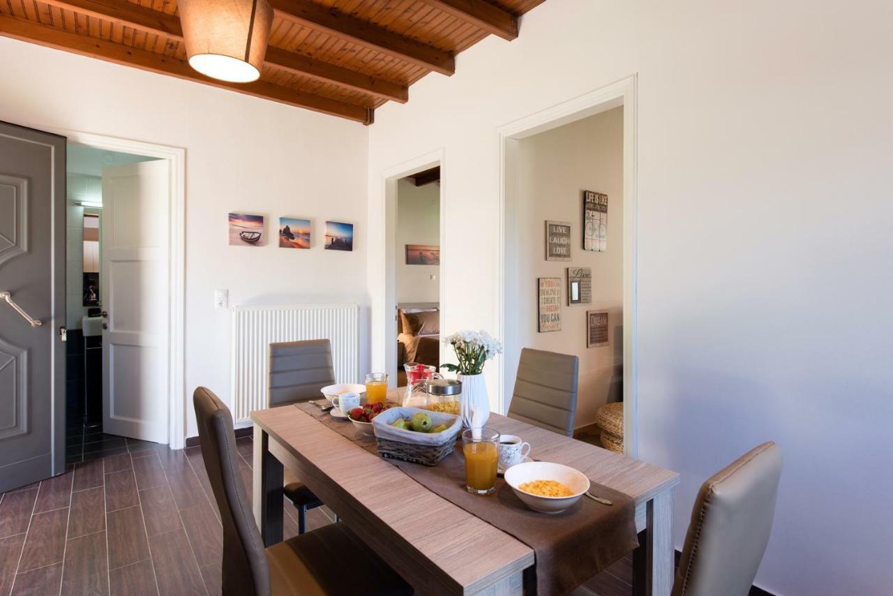 Cozy Family Friendly Apartment With Large Garden Close To Beaches - Dirella Kynopiástai Exteriör bild