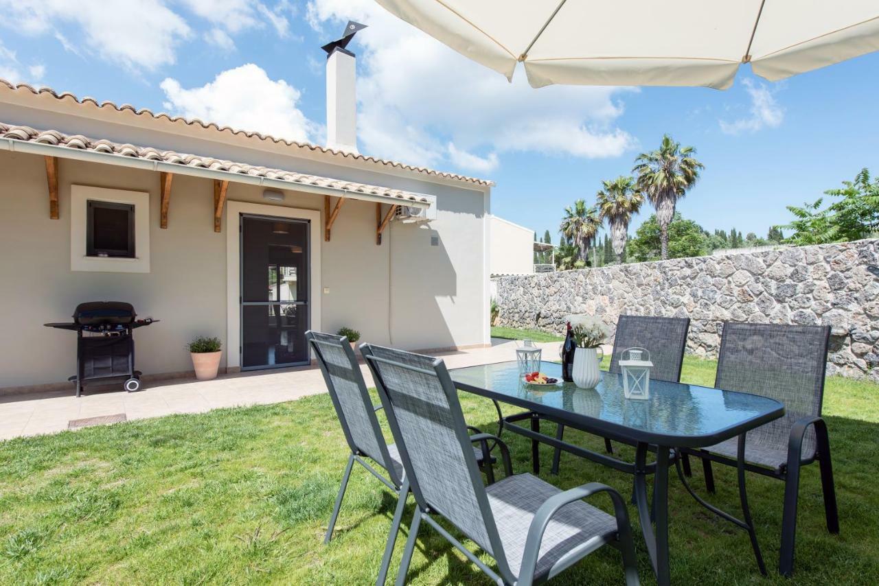 Cozy Family Friendly Apartment With Large Garden Close To Beaches - Dirella Kynopiástai Exteriör bild